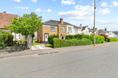 Property on Avenel Road, G13 2PA