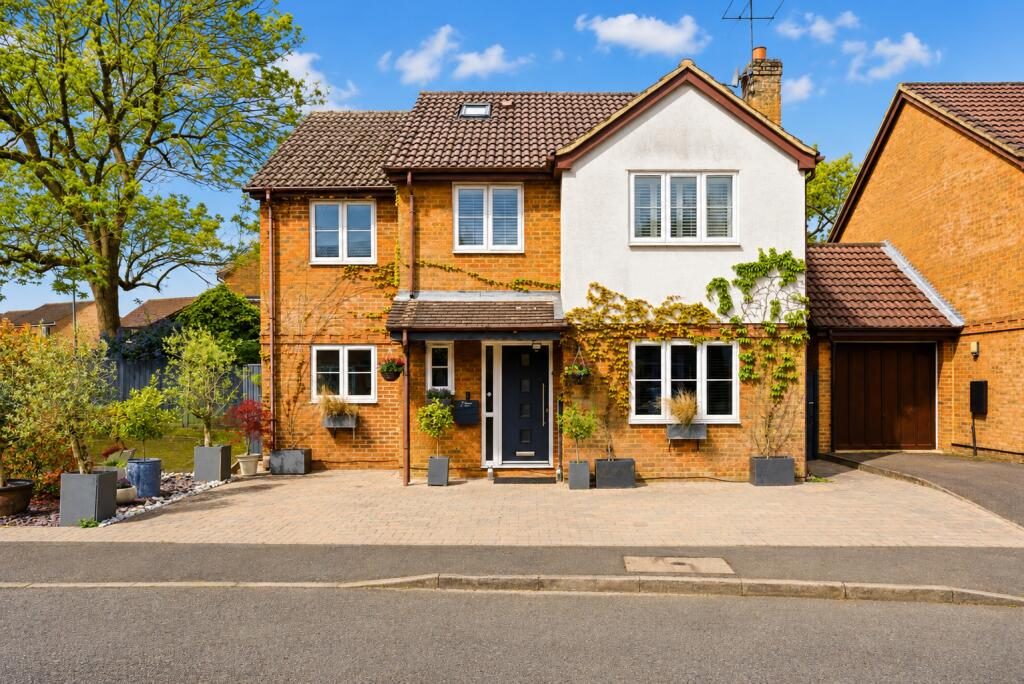 Property main image