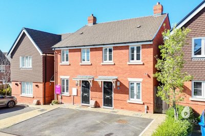 Property on Garrett Drive, RG2 9LD