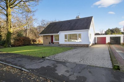 Property on Arthurlie Drive, G78 4AQ