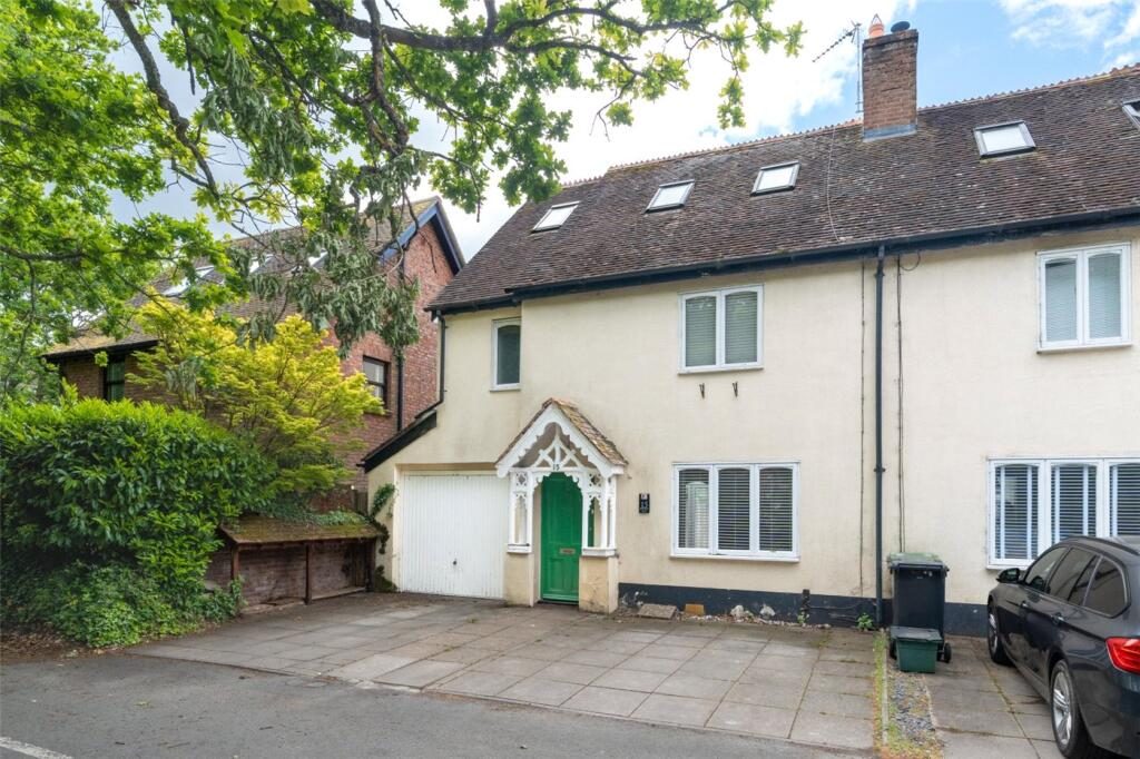Terraced House