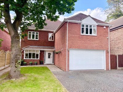 Property on Grange Road, DN4 6SA