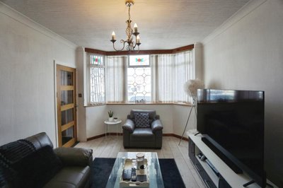 Property on Birmingham New Road, DY1 4SJ