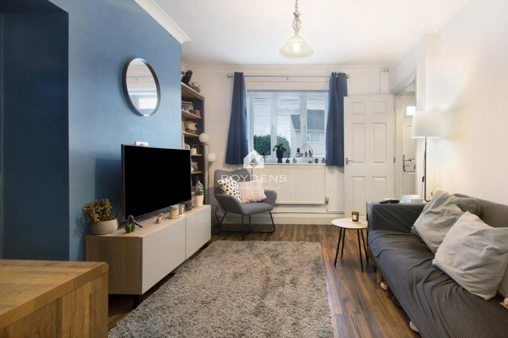 Terraced House