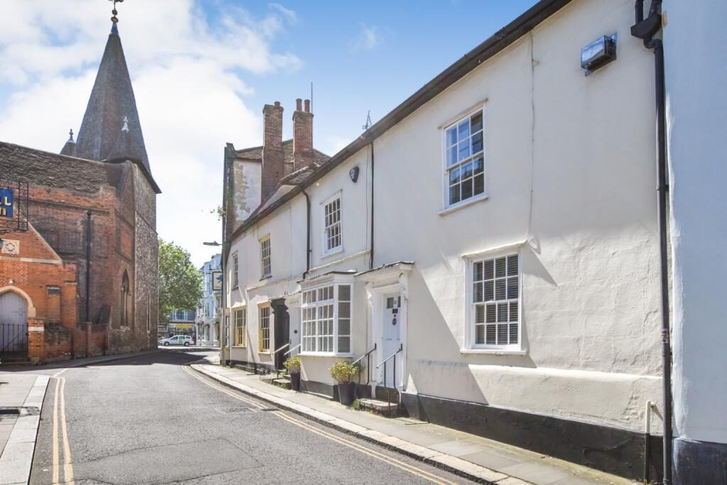 Terraced House