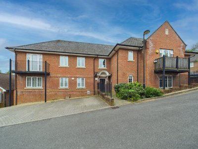 Property on Mallard Place, HP11 1HG