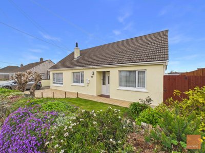 Property on Tolgus Lane, TR15 3HW