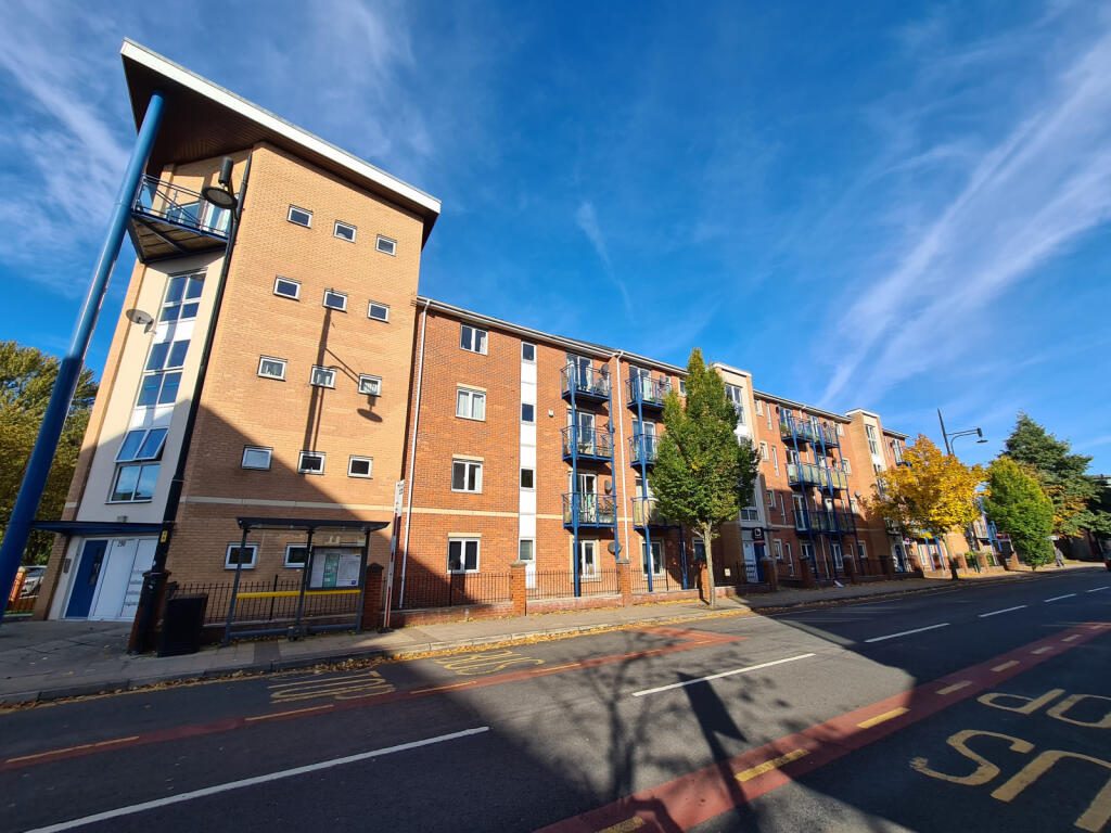 Property main image