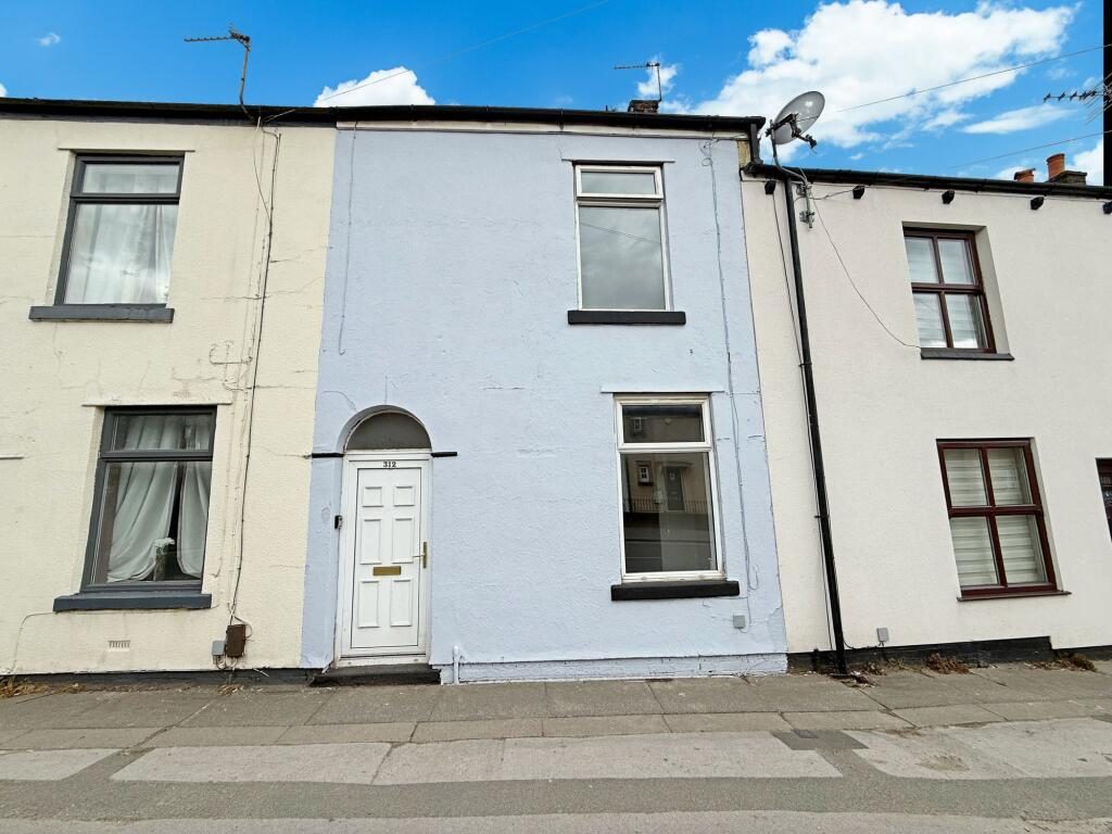 Property main image