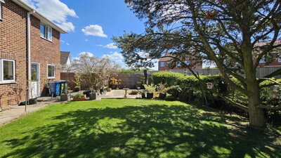 Property on Fields Drive, NG13 9AG