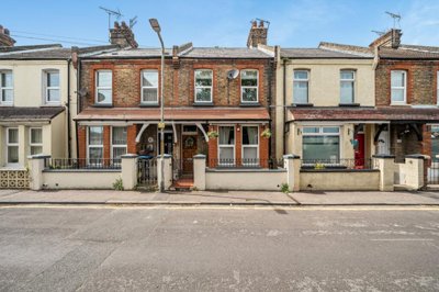 Property on Church Road, CT11 8RF