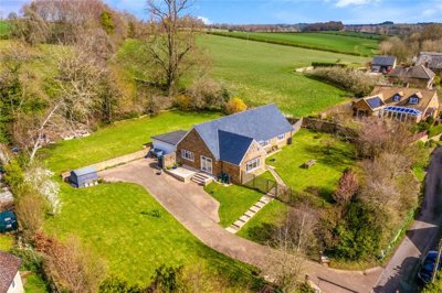 Property on Hollow Road, OX15 5SS