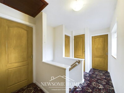 Property on Pen Y Felin Road, CH7 5RF