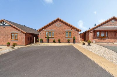 Property on Hodson Close, WV11 2PN