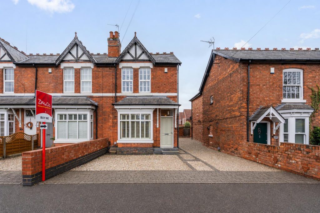 Terraced House