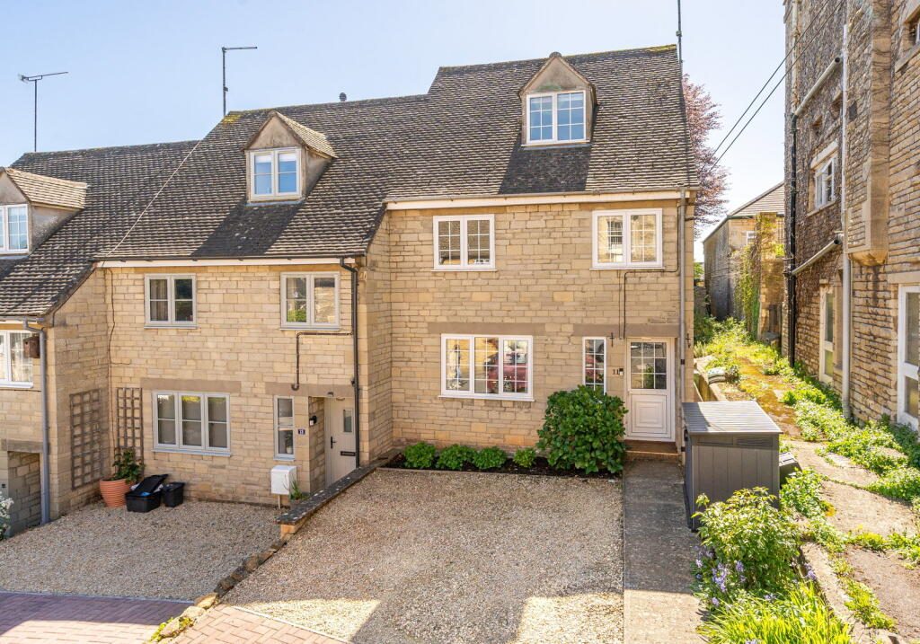 Terraced House