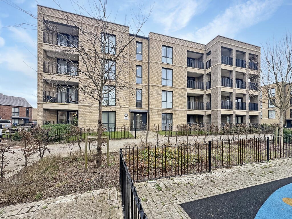 Property main image