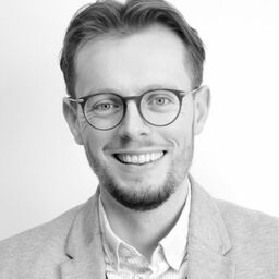 Nest Associates - Tom